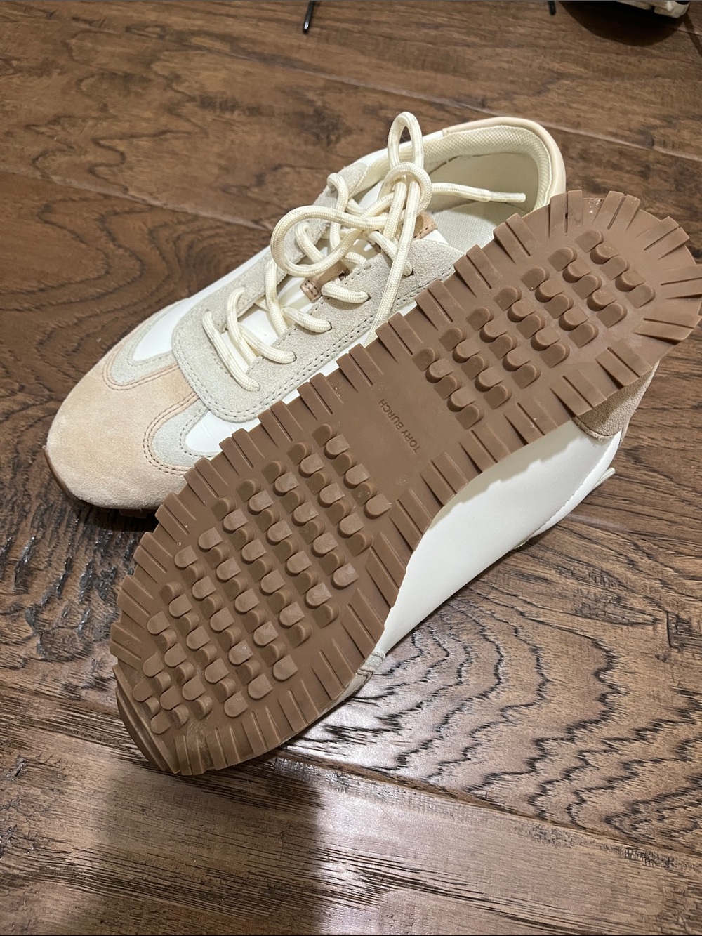 Tory Burch Cream and Beige Logo Trainer Sneakers - Picture 4 of 4